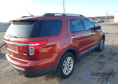 2014 Ford Explorer Xlt z USA, uszkodzony, nr VIN 1FM5K8D80EGA87729